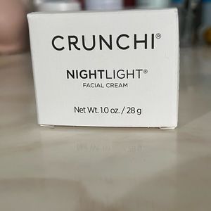 Crunchi nightlight facial cream